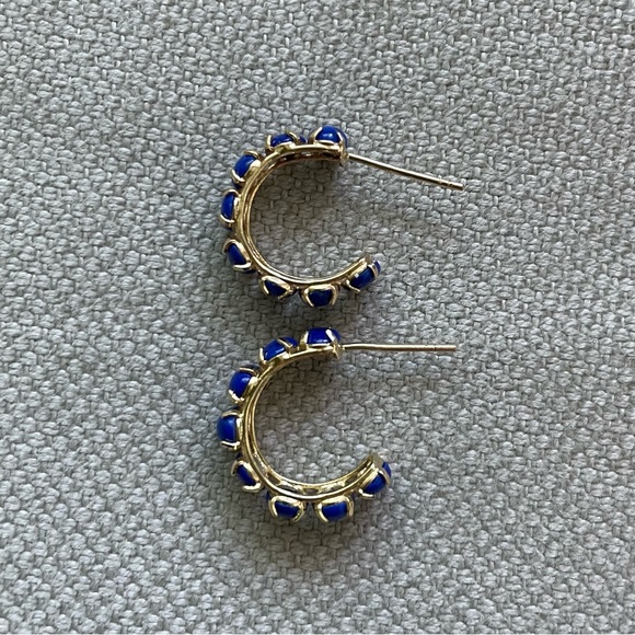 Estate💙14KT Gold💙Lapis Cabochon Half Huggie Hoop Earrings - Picture 6 of 7